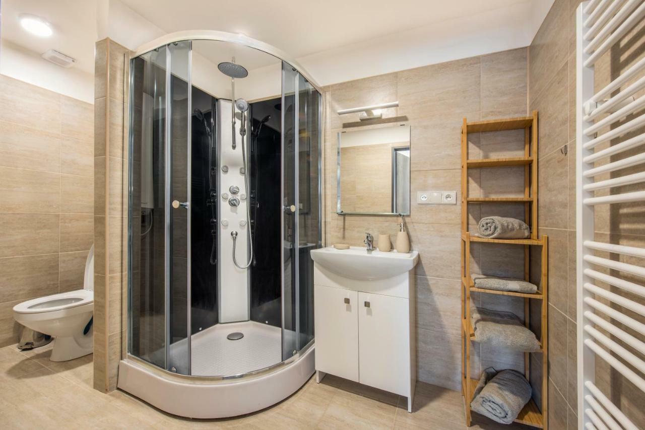 Horalka Apartman Pec Pec pod Snezkou Exterior photo
